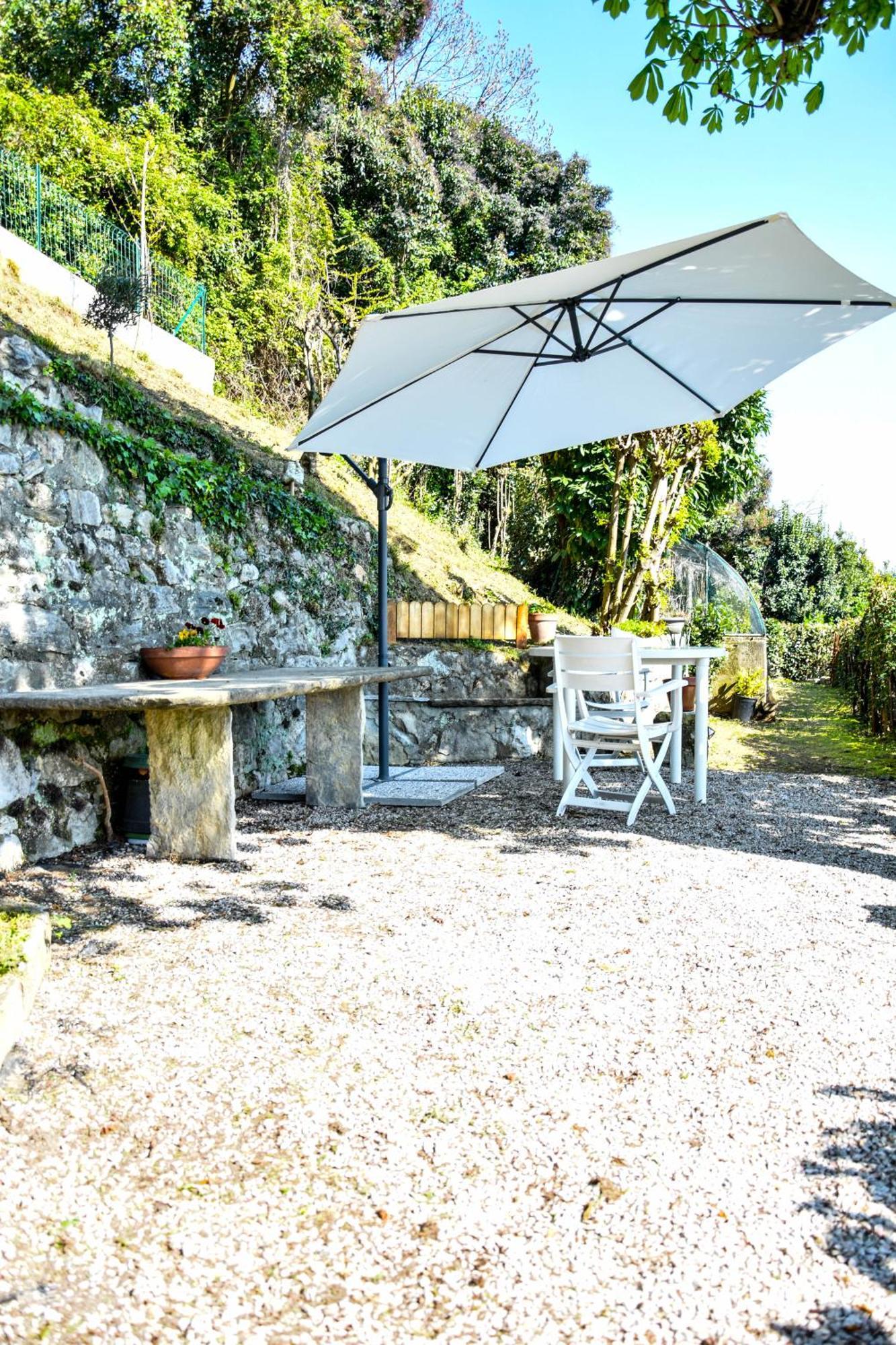 Villa Antonella, App. Vittoria Tavernerio Extérieur photo